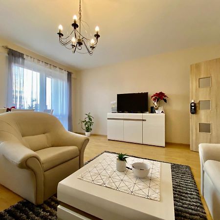 Appartamento Apartament Rzeszow Hetmanska Esterno foto